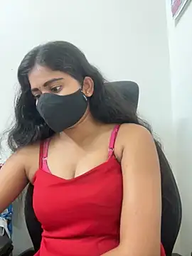 sexy-riyaa43 online show from 05.06.26