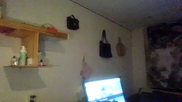 Snapshot of Anna-Cash chatting on 07.02.26 Anna-Cash online show from 07.02.26