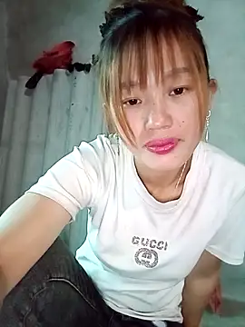 Snapshot of gogo-min chatting on 05.12.26 gogo-min online show from 05.12.26