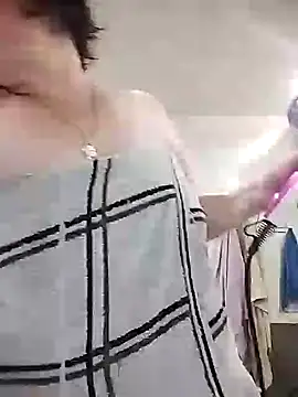 Snapshot of ViktoriaToytor55 chatting on 07.18.26 ViktoriaToytor55 online show from 07.18.26