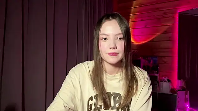 Snapshot of LenLen_Solen chatting on 06.03.26 LenLen Solen online show from 06.03.26