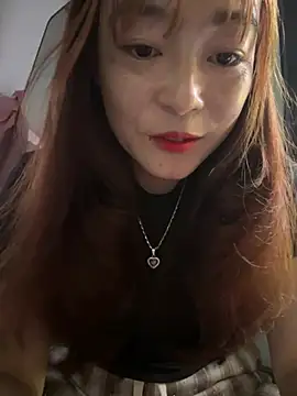 Snapshot of -Habin- chatting on 06.27.26 -Habin- online show from 06.27.26