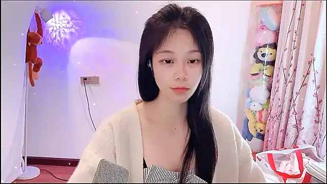 QQ-7890 online show from 04.23.26
