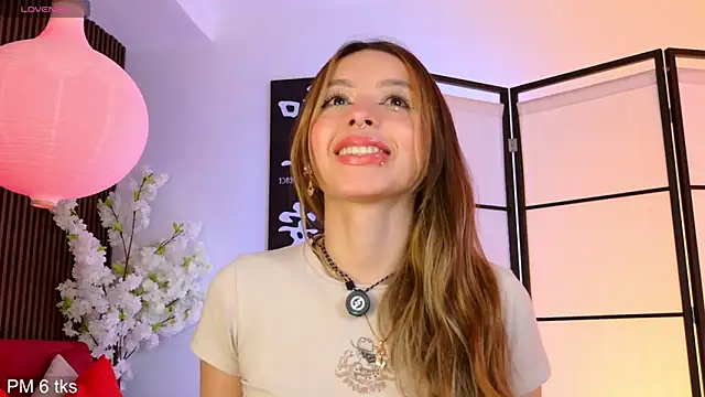 Snapshot of Elysia_carter chatting on 04.17.26 Elysia carter online show from 04.17.26