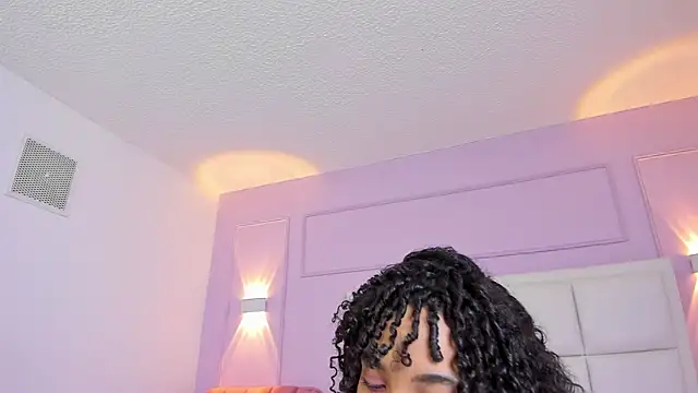 Snapshot of JazmyXXX chatting on 05.15.26 JazmyXXX online show from 05.15.26