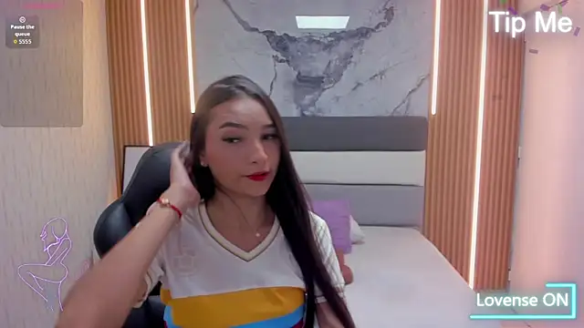 Snapshot of LIZZY_VALL chatting on 07.07.26 LIZZY VALL online show from 07.07.26