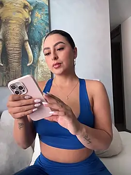 KattyCollins  online show from 03.20.26