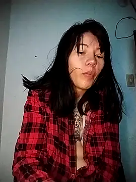 Snapshot of Moon_Thompson chatting on 04.02.26 Moon Thompson online show from 04.02.26