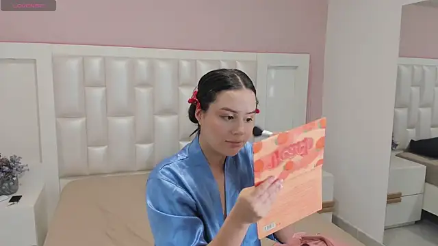 KylieLumi online show from 03.25.26
