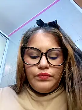 Snapshot of Bonny_rousse01 chatting on 04.25.26 Bonny rousse01 online show from 04.25.26