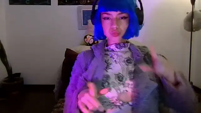 Snapshot of Tabitta_ chatting on 06.14.26 Tabitta online show from 06.14.26