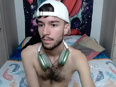 Snapshot of Adrien_polo chatting on 07.17.26 Adrien polo online show from 07.17.26