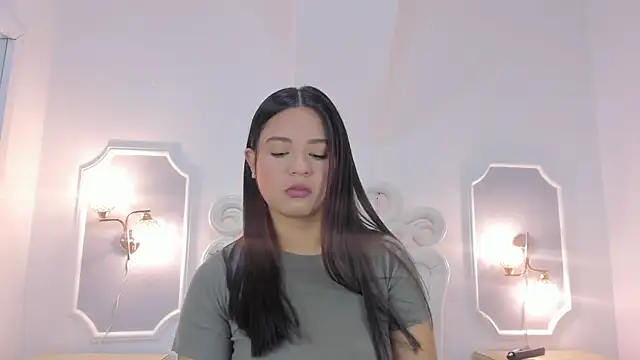 zoejenner  online show from 07.29.26