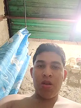 alee28728 online show from 04.13.26