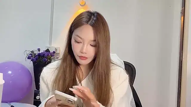 Snapshot of leilei998 chatting on 04.12.26 leilei998 online show from 04.12.26