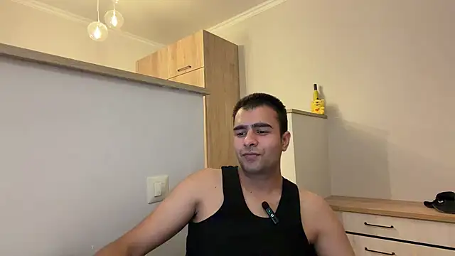 Snapshot of Daniel_ice chatting on 04.08.26 Daniel ice online show from 04.08.26