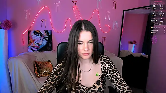 sara musee online show from 04.13.26