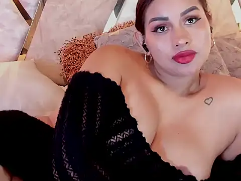 Mrs Daniels online show from 05.15.26