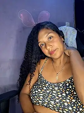 Snapshot of emily_fox01 chatting on 07.18.26 emily fox01 online show from 07.18.26