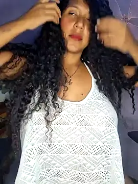 Snapshot of emily_fox01 chatting on 07.23.26 emily fox01 online show from 07.23.26