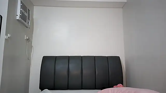 Snapshot of misscutee chatting on 04.16.26 misscutee online show from 04.16.26