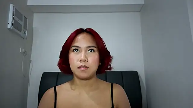 Snapshot of misscutee chatting on 04.21.26 misscutee online show from 04.21.26