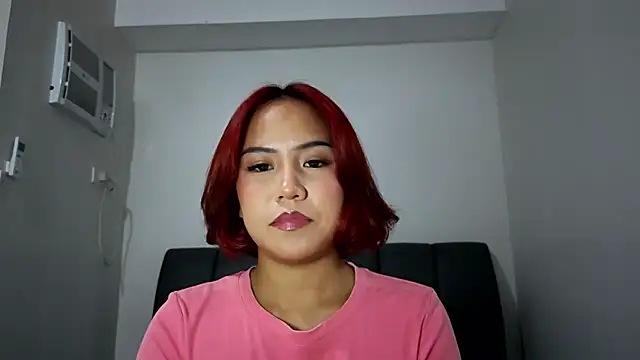 Snapshot of misscutee chatting on 05.11.26 misscutee online show from 05.11.26