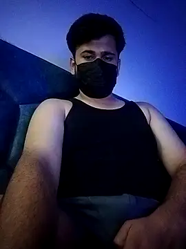 Snapshot of Small_dick_069 chatting on 04.30.26 Small dick 069 online show from 04.30.26