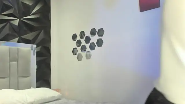 RabbitFox  online show from 03.23.26