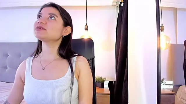 LindaCatalina  online show from 03.25.26