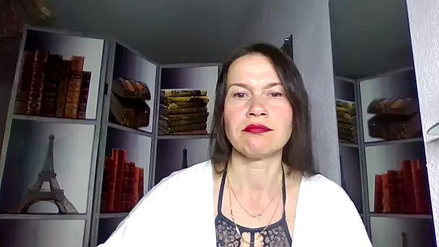 Snapshot of Selena_Moo chatting on 03.31.26 Selena Moo online show from 03.31.26