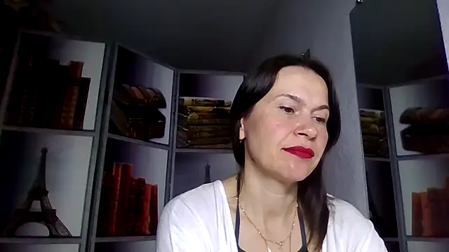 Snapshot of Selena_Moo chatting on 04.01.26 Selena Moo online show from 04.01.26