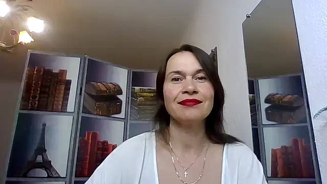 Snapshot of Selena_Moo chatting on 04.29.26 Selena Moo online show from 04.29.26
