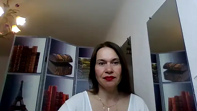 Snapshot of Selena_Moo chatting on 05.07.26 Selena Moo online show from 05.07.26