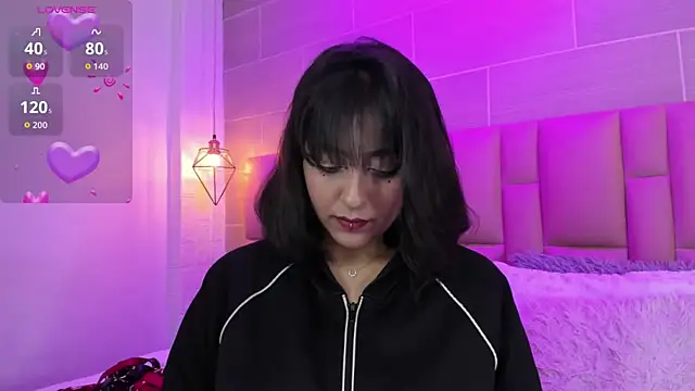 Coralie  online show from 03.26.26