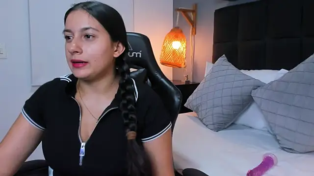 kira relish online show from 05.28.26
