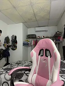 Blowjob-Queen  online show from 03.21.26