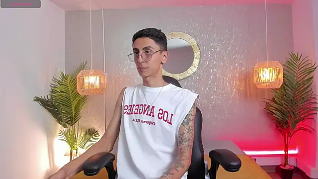 Snapshot of Gio_carangi chatting on 05.20.26 Gio carangi online show from 05.20.26