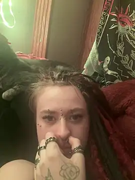 darlingvicuous online show from 03.24.26