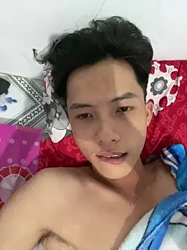 Snapshot of Nguyencuong1999 chatting on 04.14.26 Nguyencuong1999 online show from 04.14.26