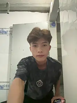 Snapshot of Nguyencuong1999 chatting on 05.03.26 Nguyencuong1999 online show from 05.03.26