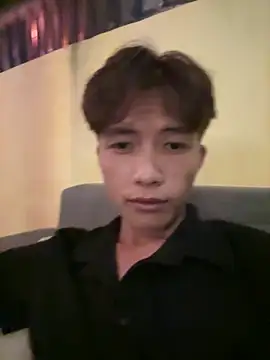 Snapshot of Nguyencuong1999 chatting on 05.09.26 Nguyencuong1999 online show from 05.09.26