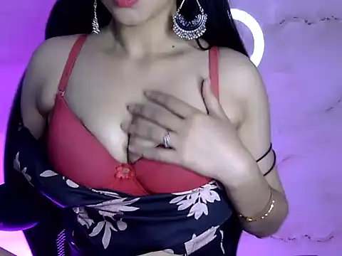 Snapshot of Anaya_singh chatting on 04.17.26 Anaya singh online show from 04.17.26