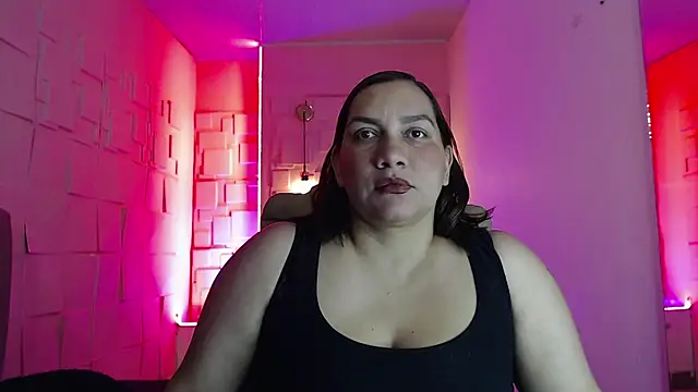 mia coral1 online show from 05.01.26