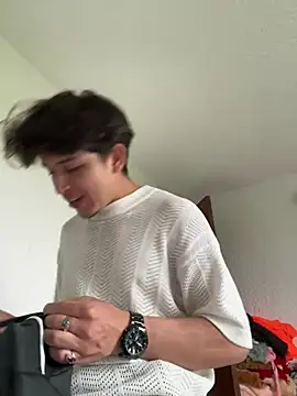 Snapshot of rammiell chatting on 03.26.26 rammiell online show from 03.26.26