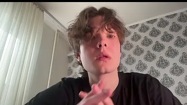 Snapshot of tomasdickpick chatting on 03.29.26 tomasdickpick online show from 03.29.26