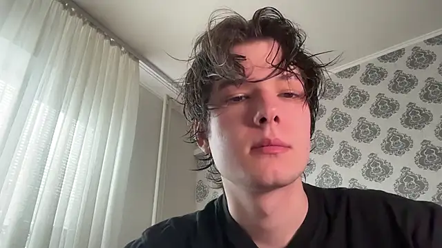 Snapshot of tomasdickpick chatting on 04.02.26 tomasdickpick online show from 04.02.26
