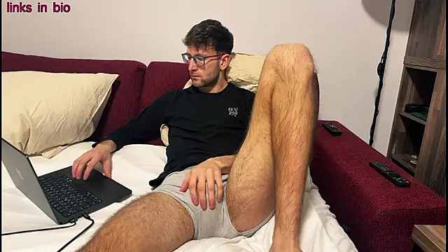 Snapshot of SoloUno0 chatting on 03.21.26 SoloUno0 online show from 03.21.26