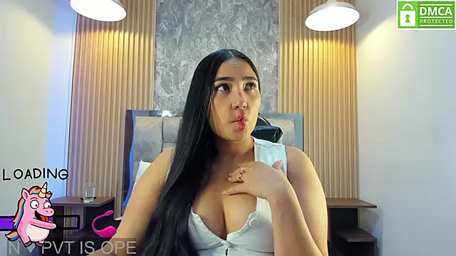 Snapshot of Sulay_Kim chatting on 04.23.26 Sulay Kim online show from 04.23.26