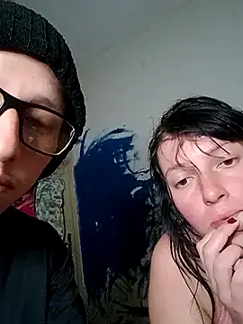 Snapshot of anni_dark chatting on 07.12.26 anni dark online show from 07.12.26